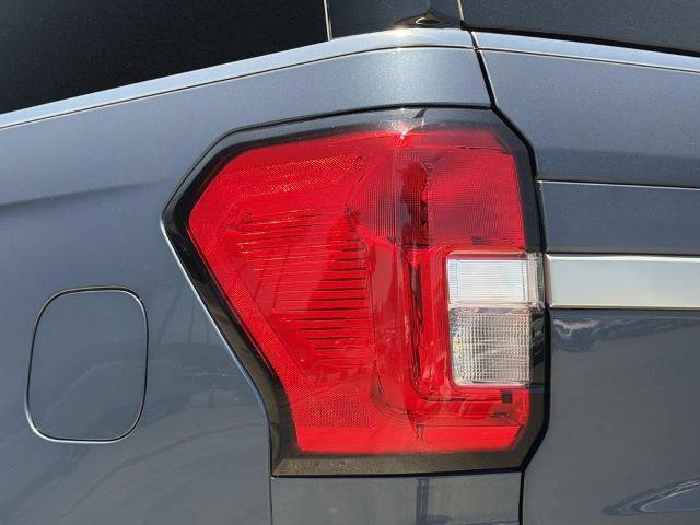 Certified 2022 Ford Expedition XLT RWD image 8