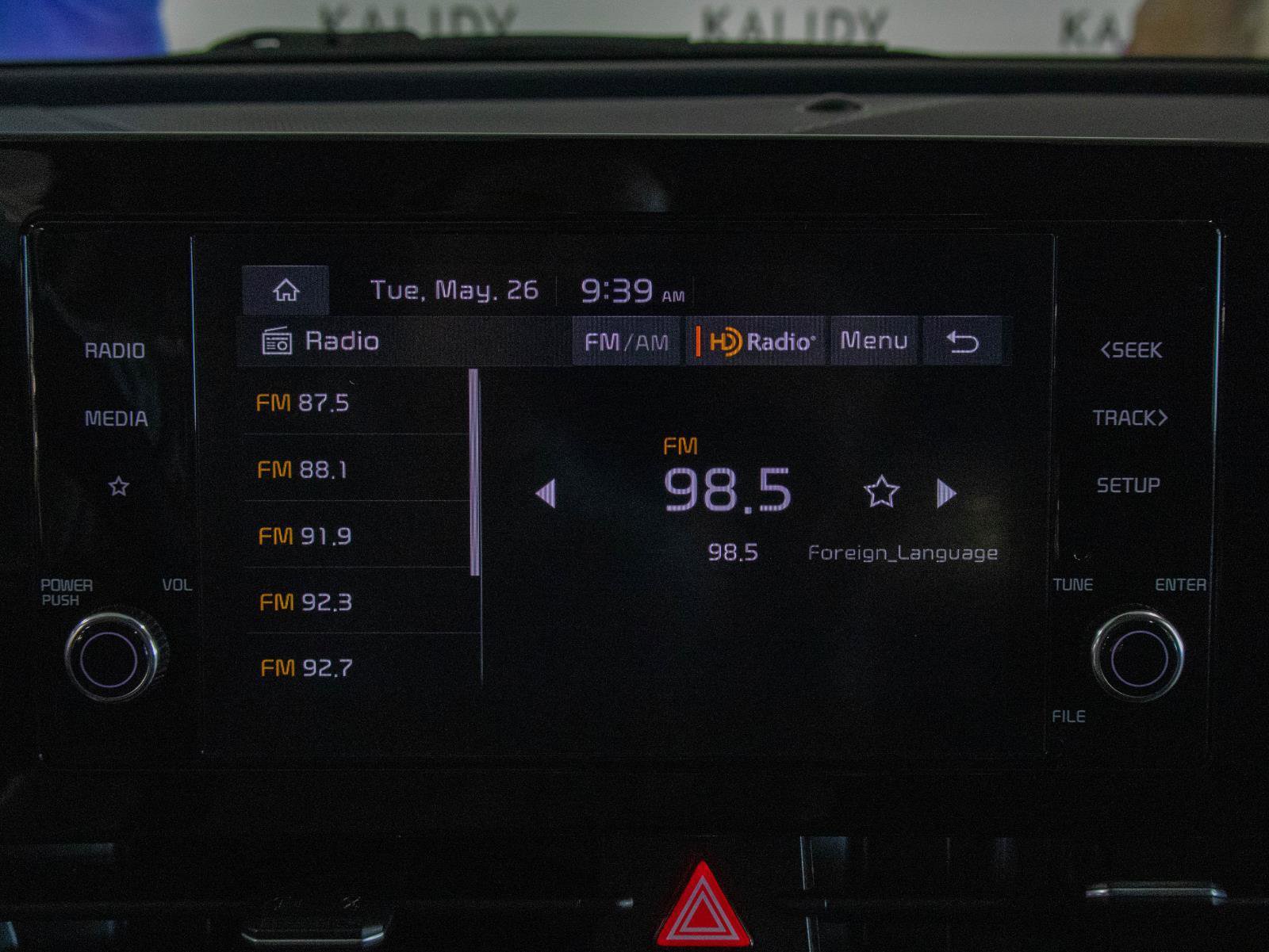 Used 2025 Kia Sportage LX FWD image 8