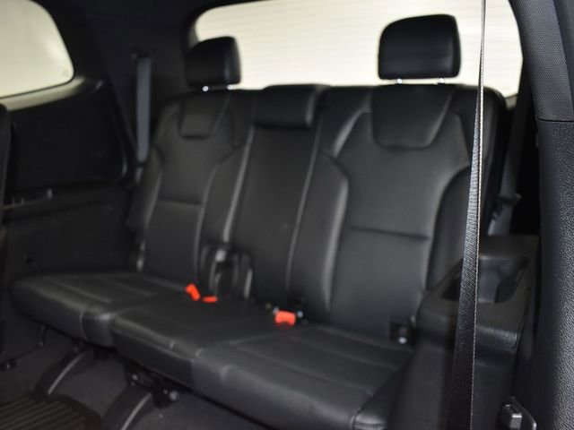 Used 2025 Kia Telluride AWD image 11
