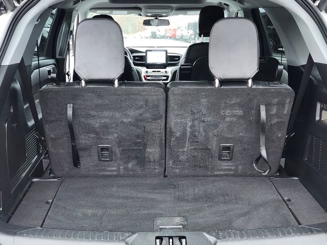 Certified 2022 Ford Explorer XLT w/ Equipment Group 202A image 33