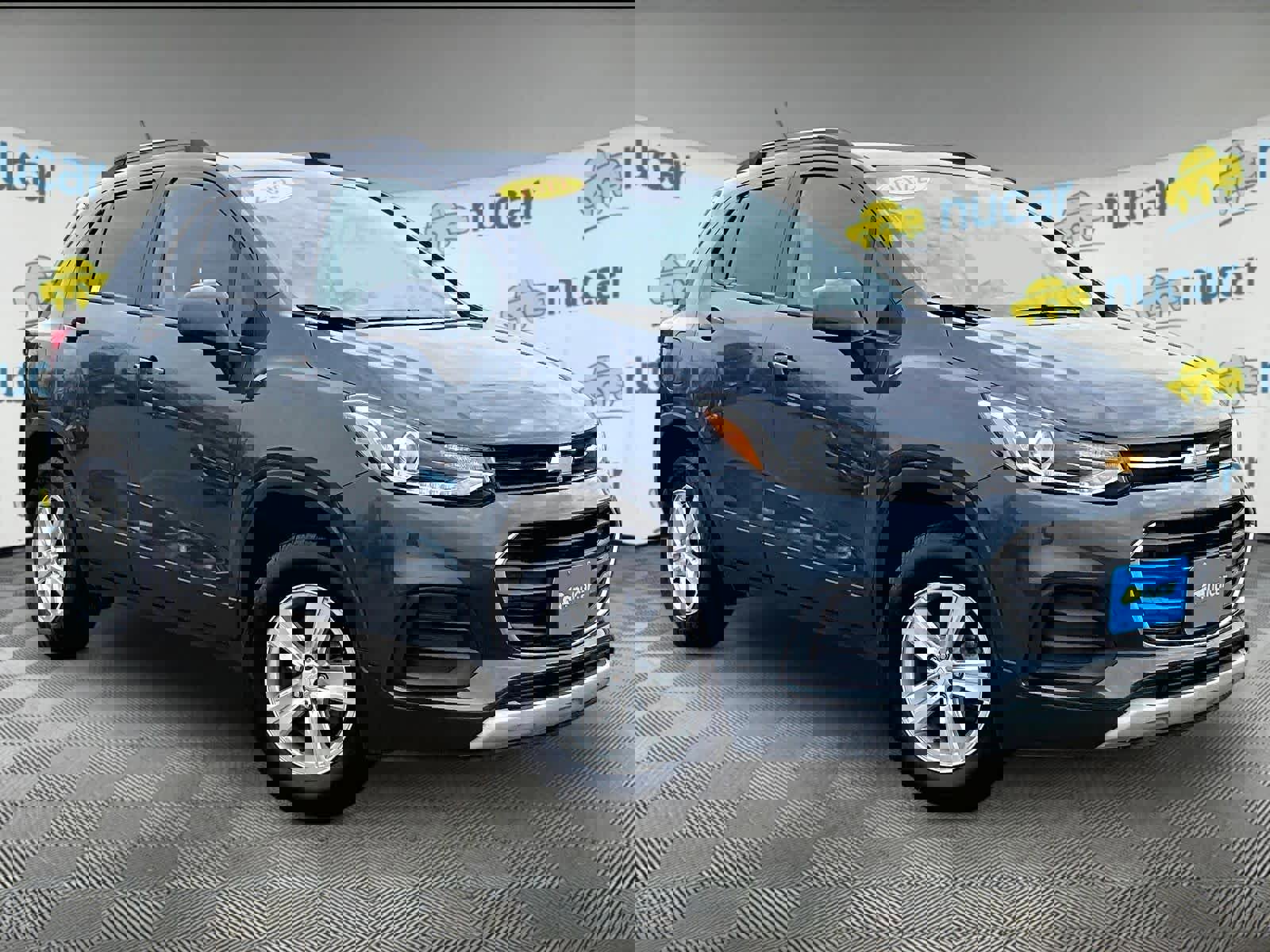 Used 2022 Chevrolet Trax LT w/ LT Convenience Package AWD/4WD image 1