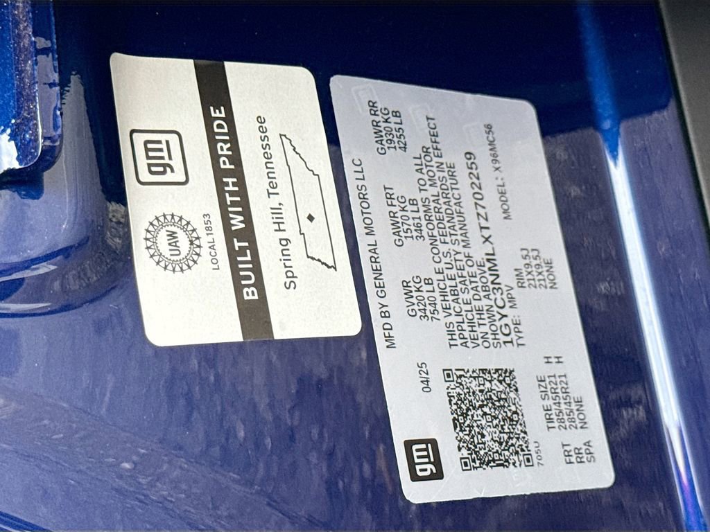 New 2026 Cadillac Vistiq Sport w/ LPO, Floor Liner Package image 34