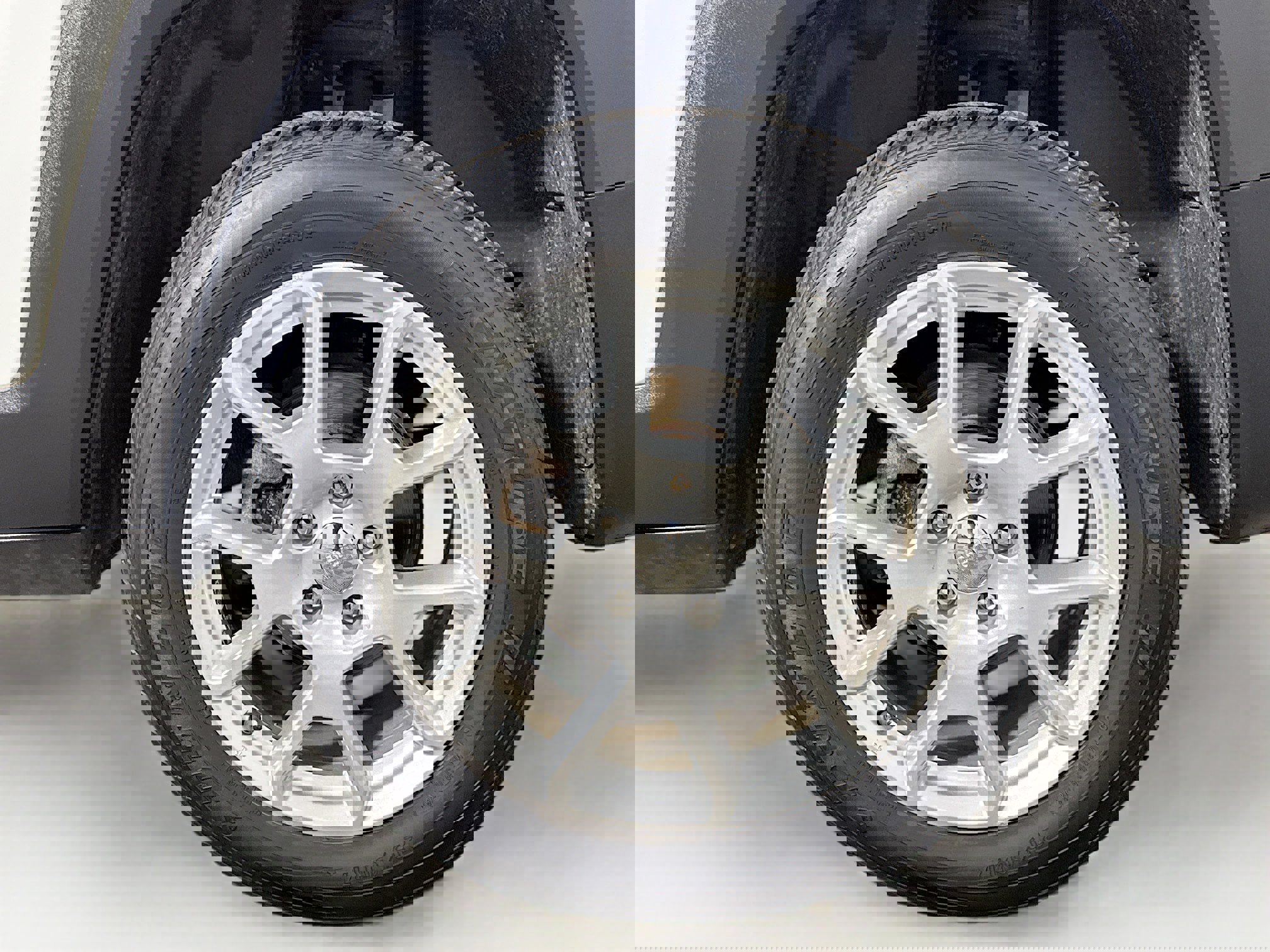 Used 2021 Jeep Renegade Limited image 29