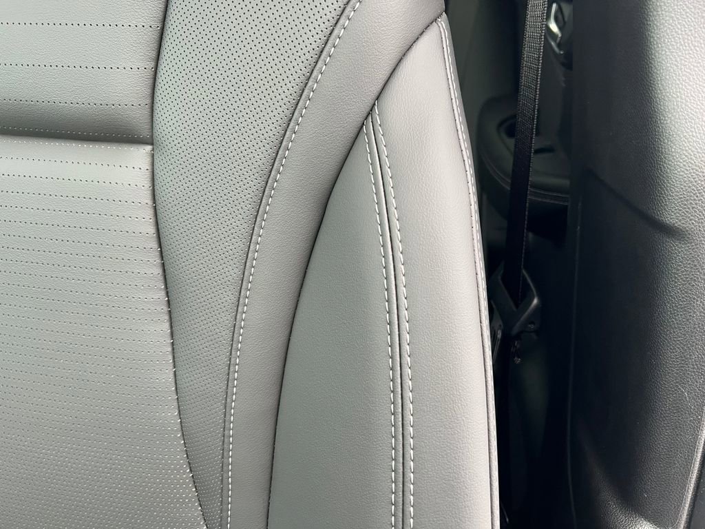 New 2025 Buick Envision Preferred image 13