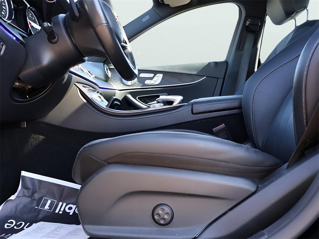 Used 2019 Mercedes-Benz E 300 4MATIC image 39