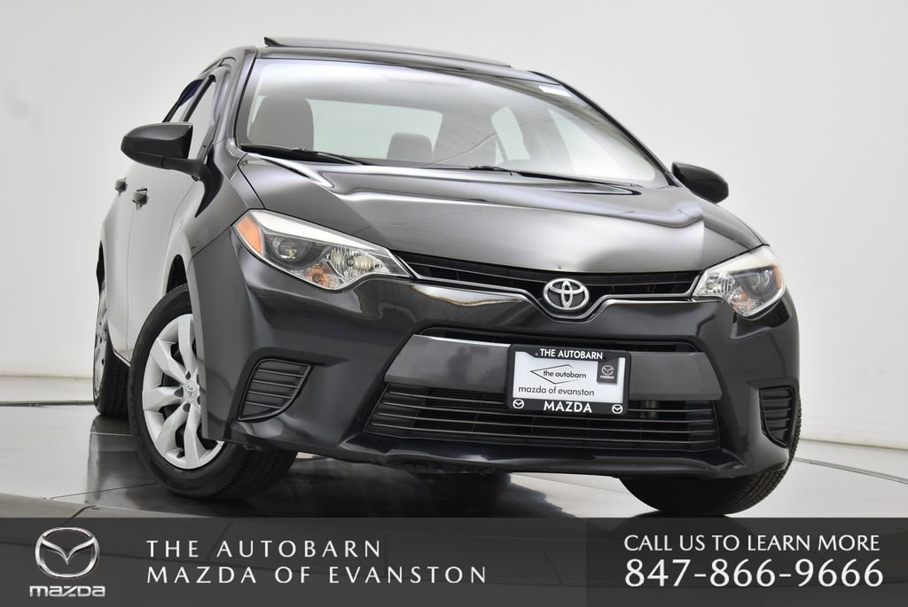 Used 2015 Toyota Corolla LE image 3