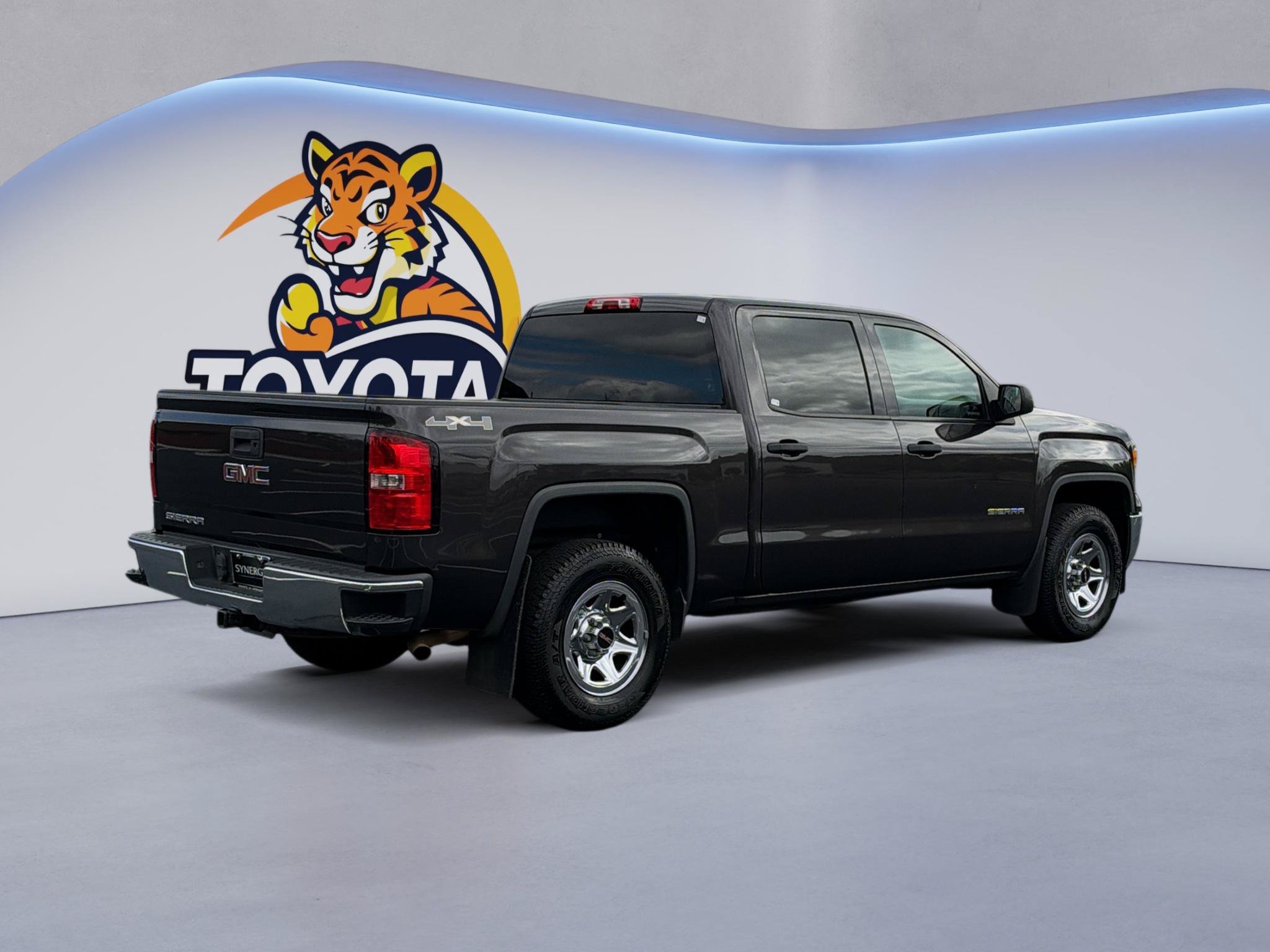 Used 2015 GMC Sierra 1500 4x4 Crew Cab image 5