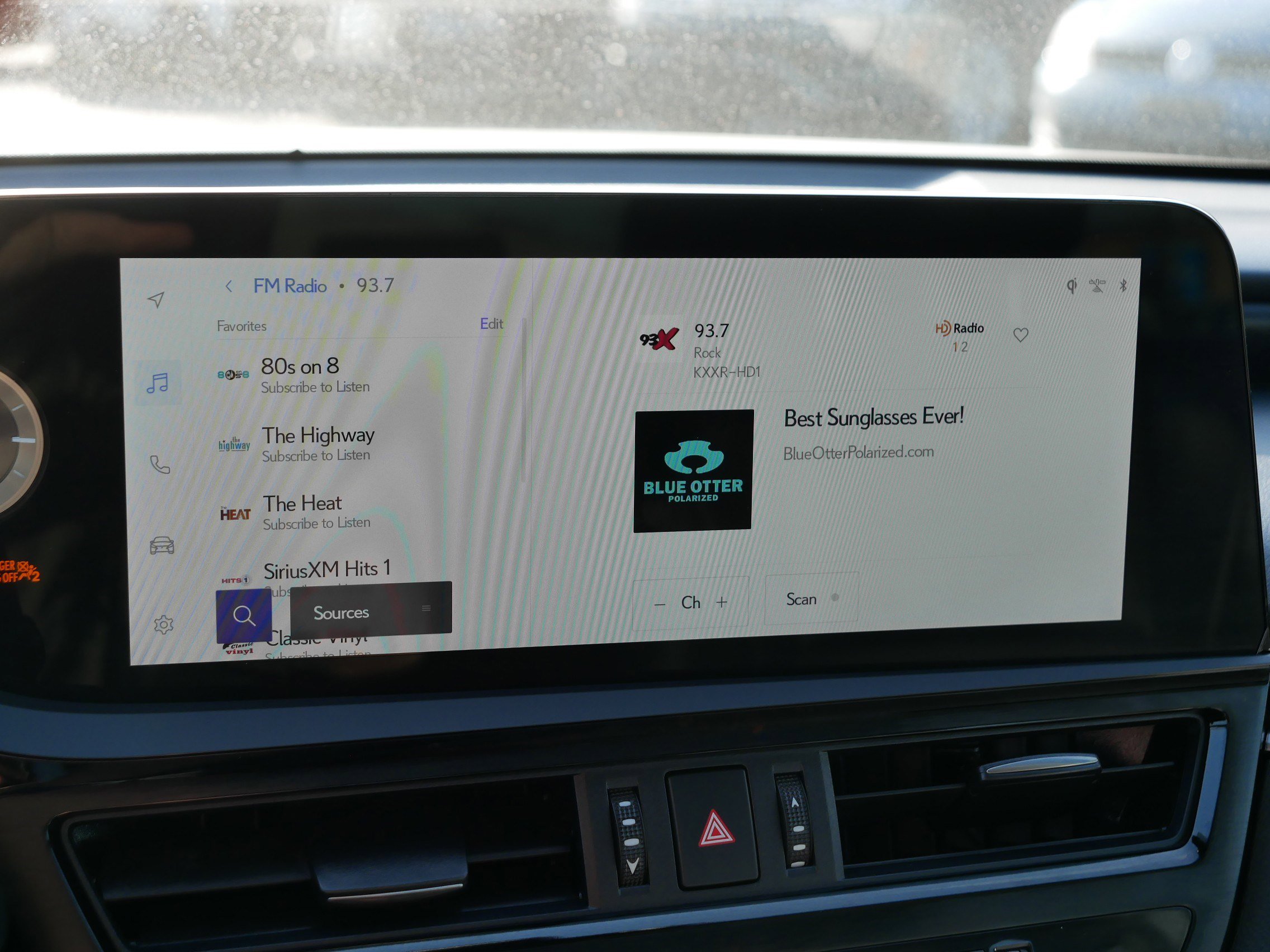 Used 2024 Lexus ES 250 w/ Premium Package image 22