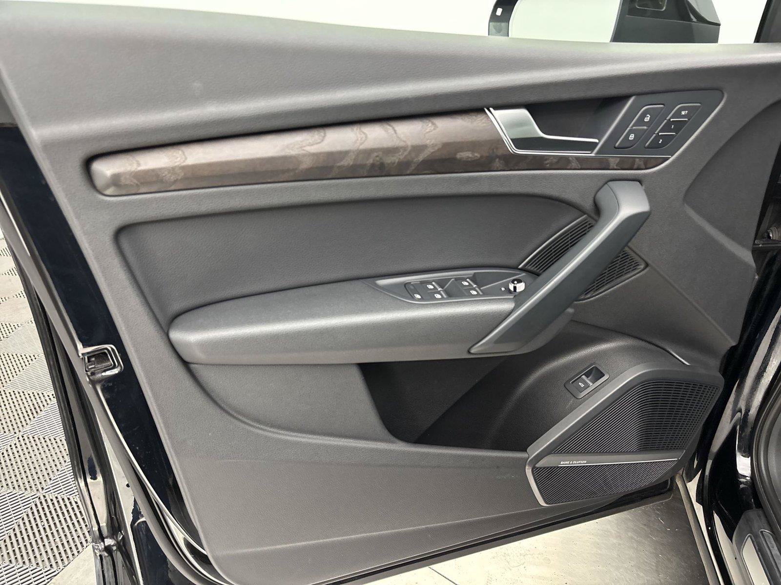 Used 2018 Audi Q5 2.0T Premium Plus w/ Premium Plus Package AWD/4WD image 26