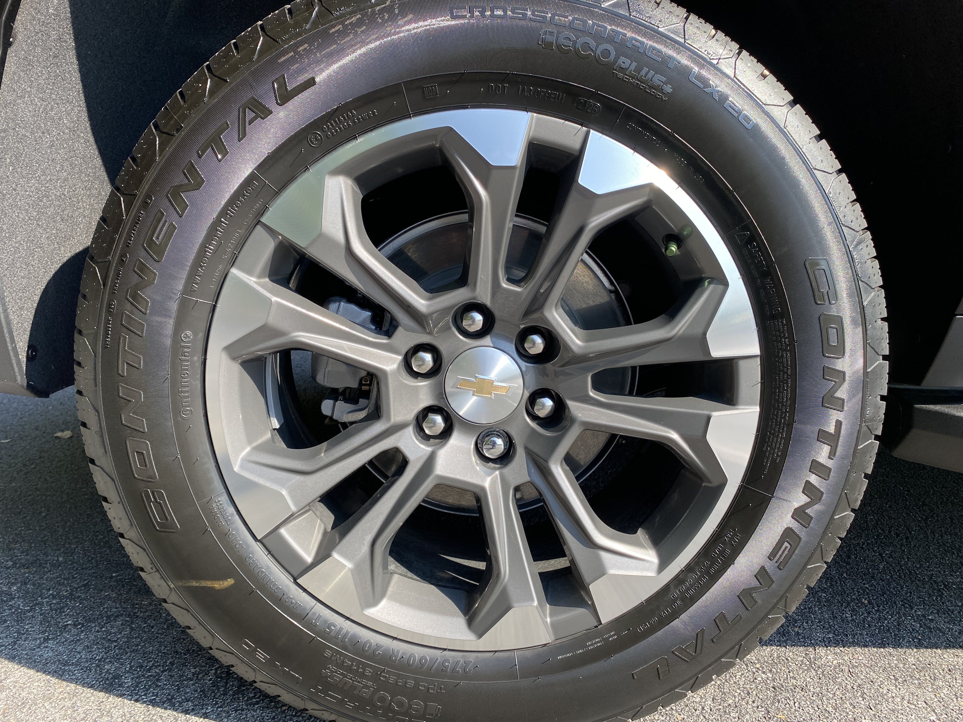 Used 2026 Chevrolet Tahoe LT w/ Comfort Package AWD/4WD image 43