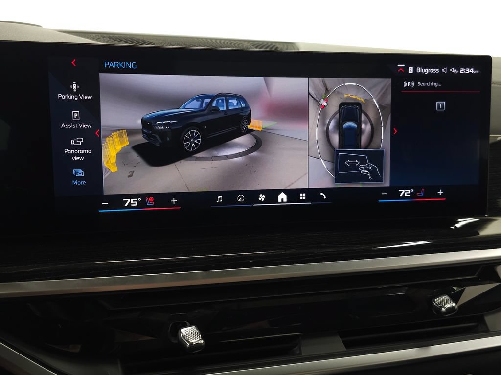 Used 2025 BMW X7 M60i AWD/4WD image 37