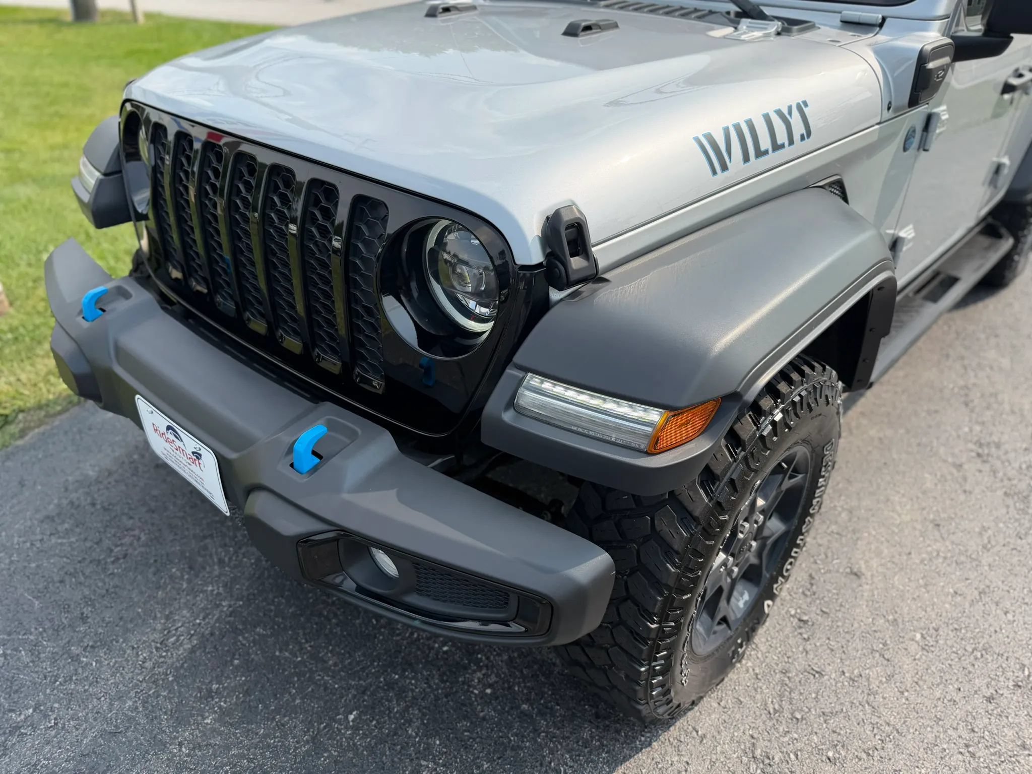 Used 2023 Jeep Wrangler Unlimited w/ Cold Weather Group AWD/4WD image 57