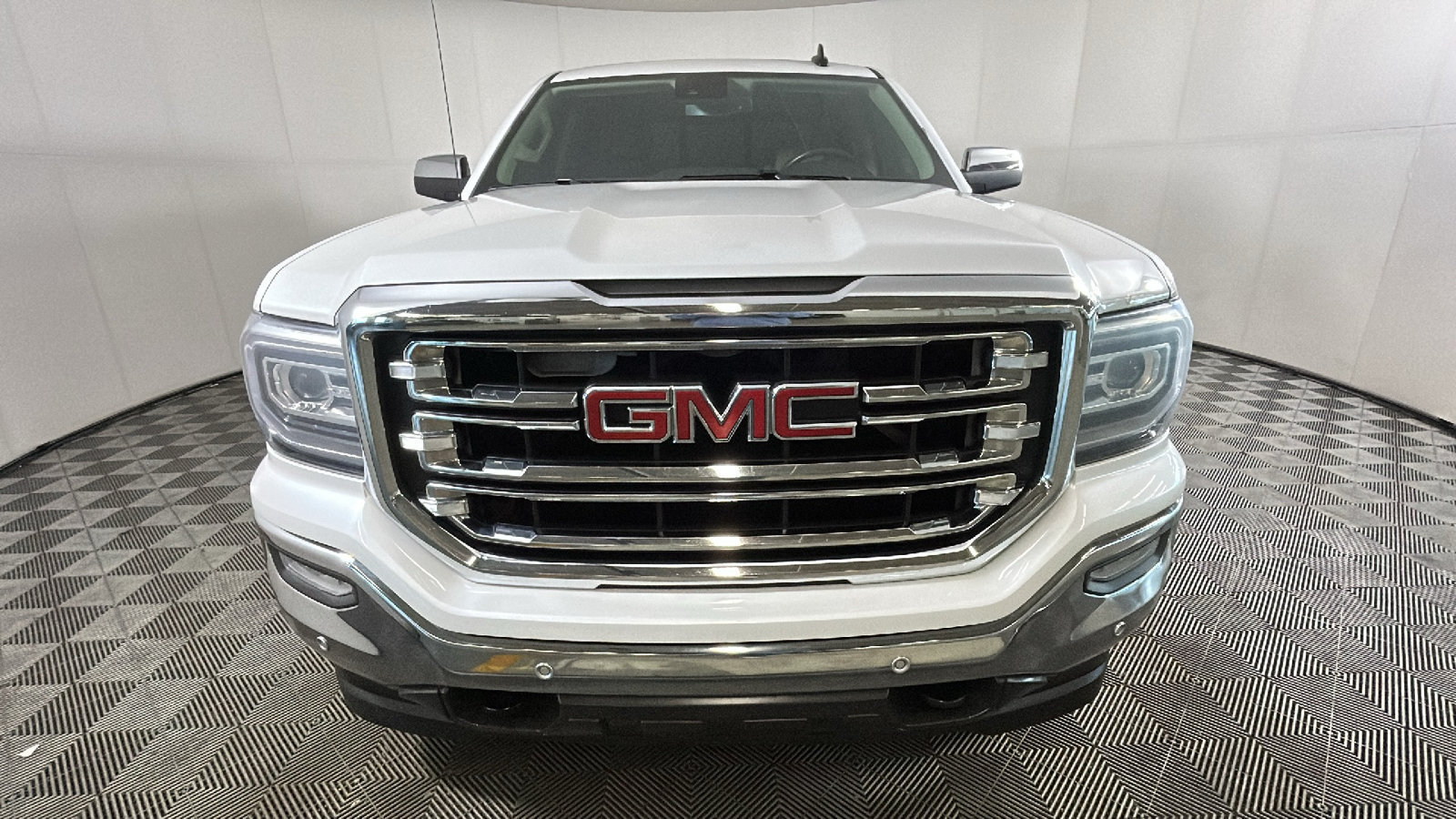 Used 2016 GMC Sierra 1500 SLT AWD/4WD image 9