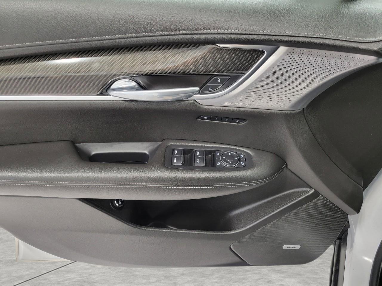 Certified 2022 Cadillac XT6 Sport w/ Technology Package image 29