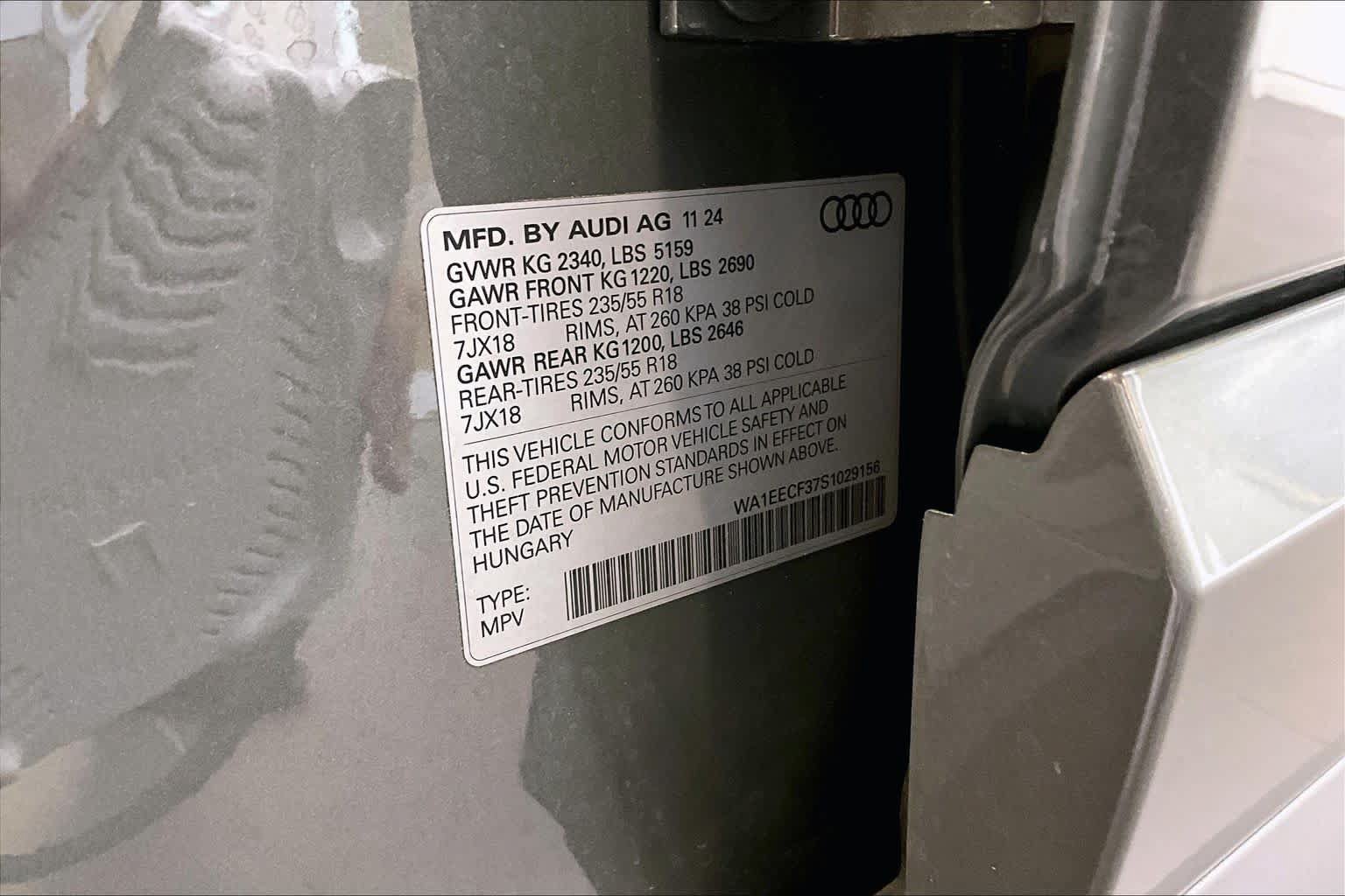 Certified 2025 Audi Q3 2.0T Premium Plus w/ Premium Plus Package AWD/4WD image 34