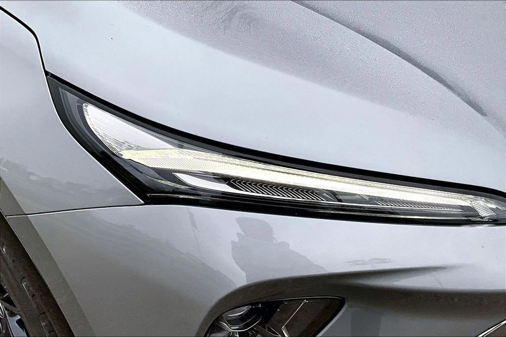 Used 2024 Buick Envision Sport Touring image 26