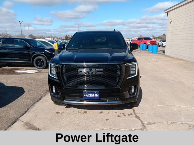 Used 2023 GMC Yukon Denali Ultimate image 10
