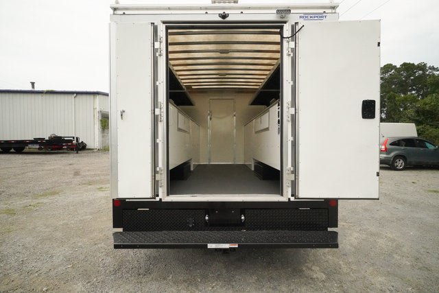 New 2025 GMC Savana 3500 w/ Power Convenience Package RWD image 12