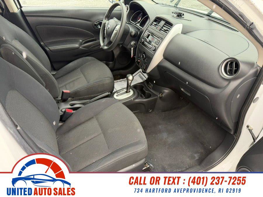 Used 2017 Nissan Versa SV image 13