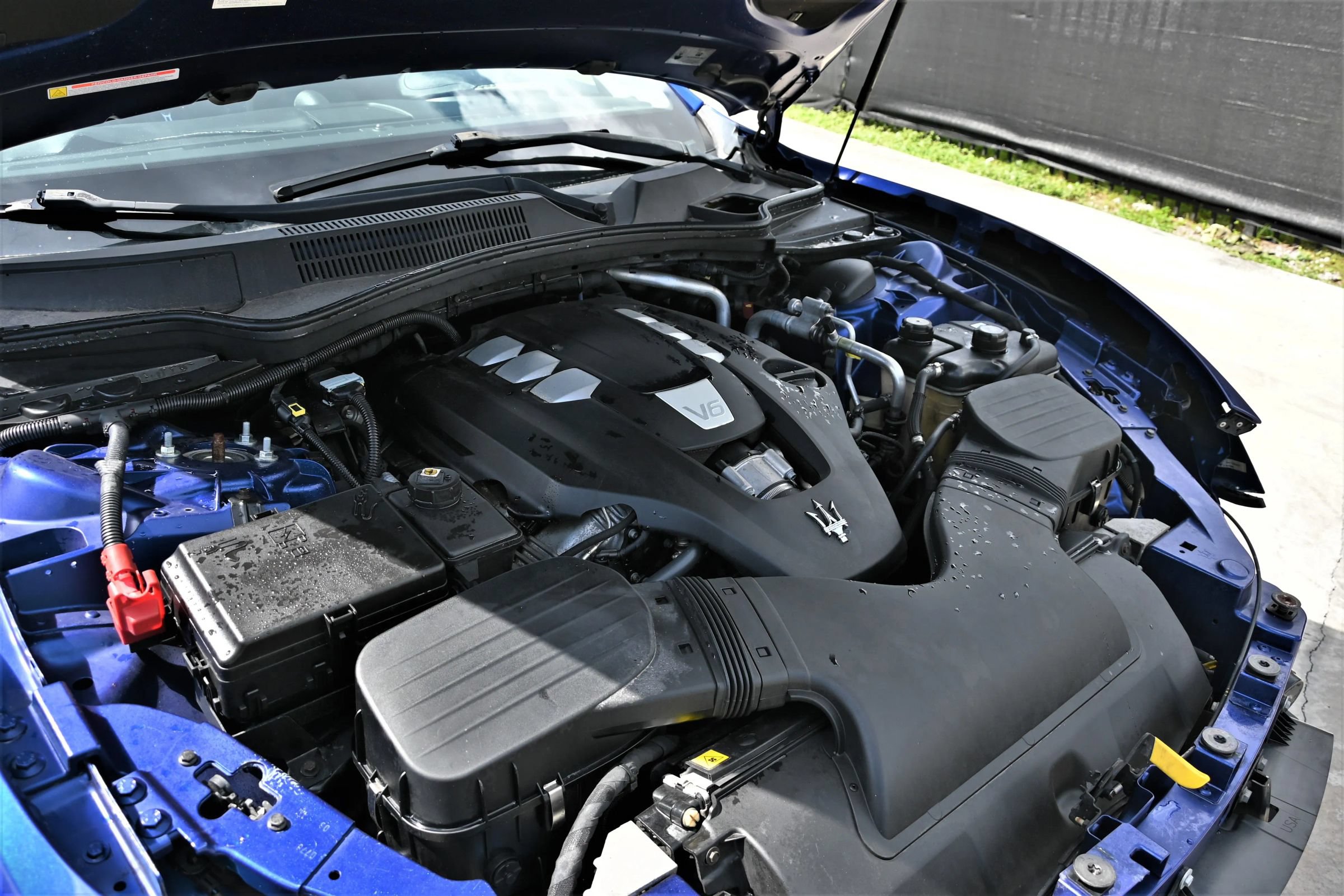 Used 2016 Maserati Ghibli RWD image 17