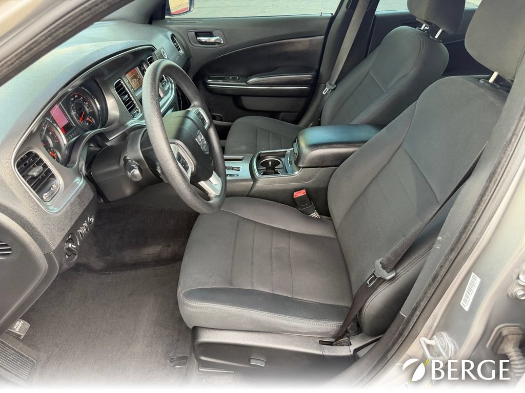 Used 2011 Dodge Charger SE RWD image 13