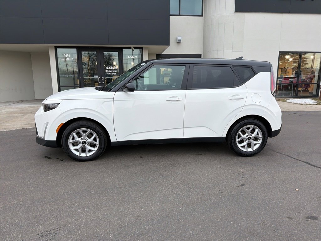 Certified 2023 Kia Soul S video 2
