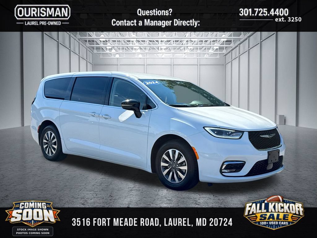Used 2024 Chrysler Pacifica Limited FWD video 1