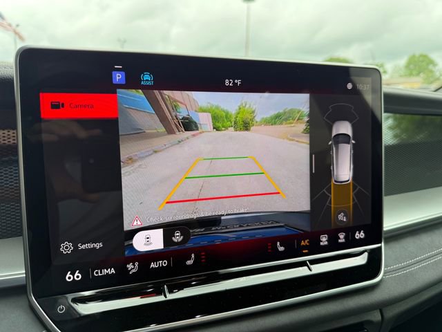 New 2026 Volkswagen Tiguan SE R-Line image 13