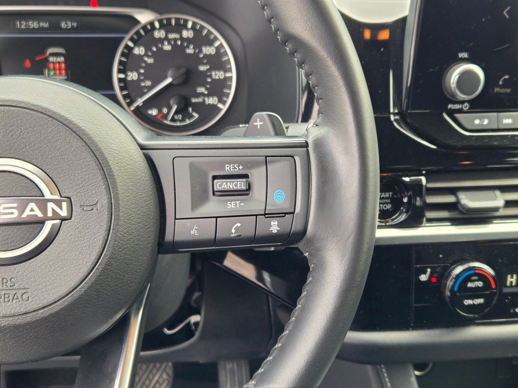 Used 2025 Nissan Pathfinder SV AWD/4WD image 34
