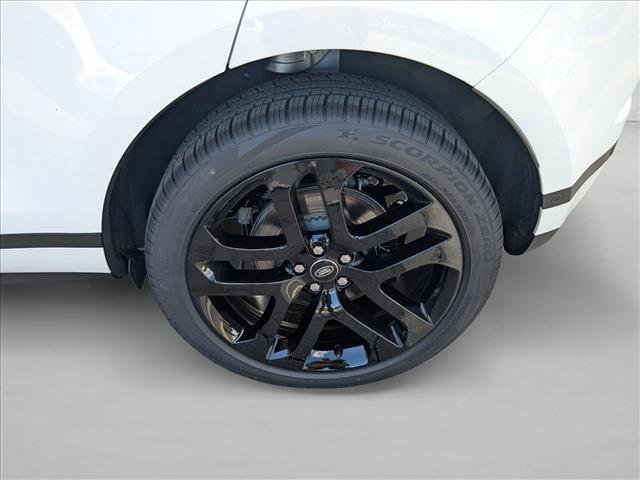 New 2026 Land Rover Range Rover Evoque S image 10