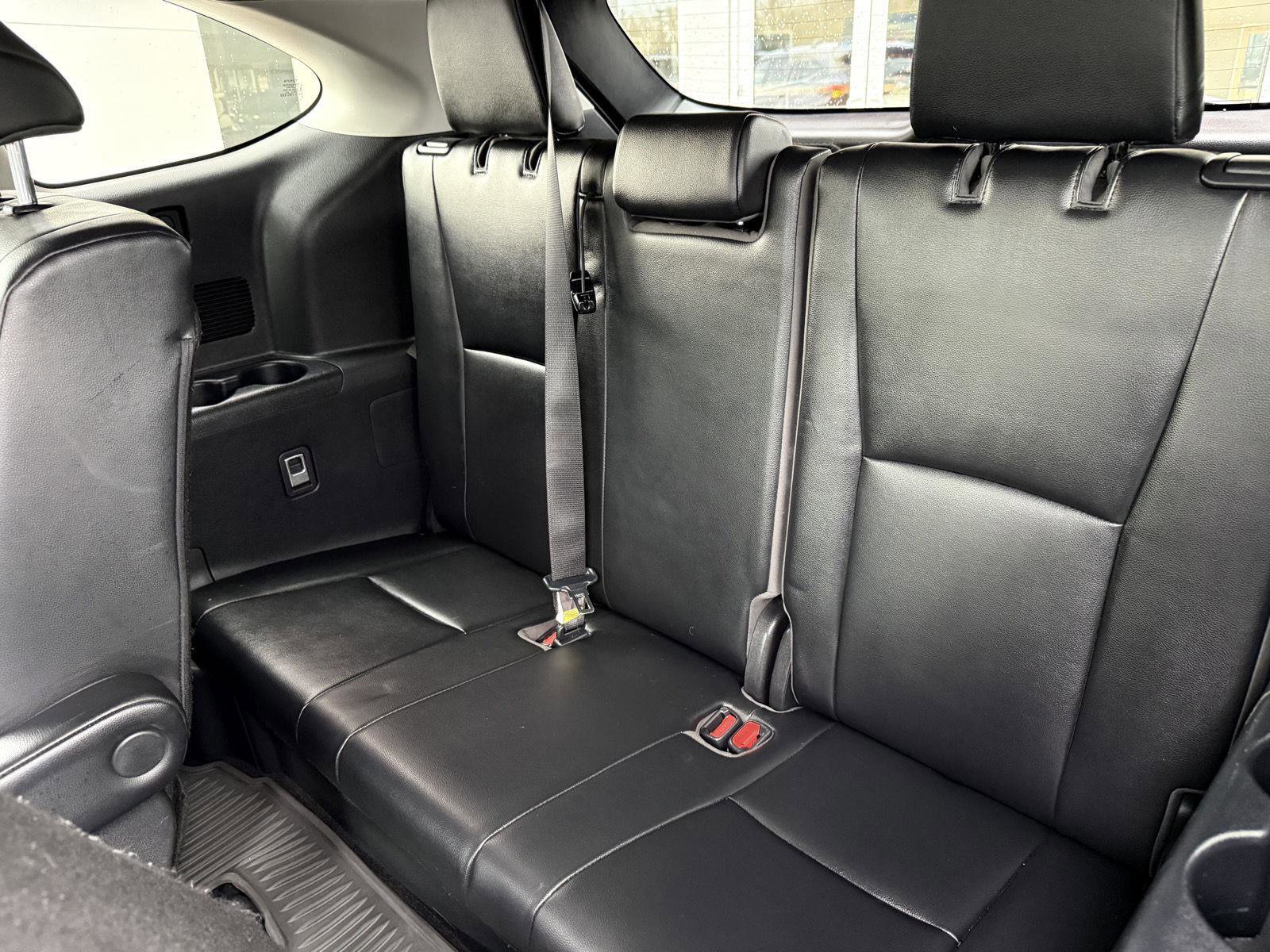 Certified 2020 Toyota Highlander XLE image 16