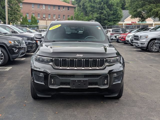 Certified 2023 Jeep Grand Cherokee Overland AWD/4WD image 8