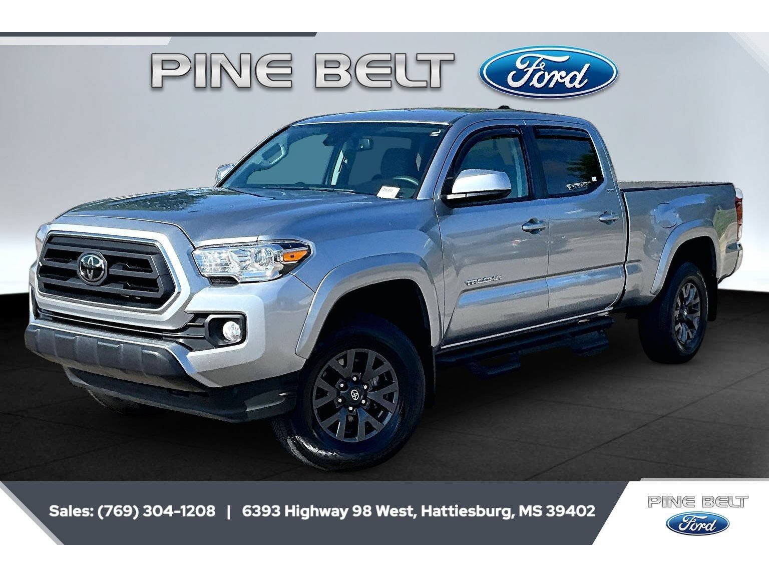Used 2023 Toyota Tacoma SR5 RWD image 10
