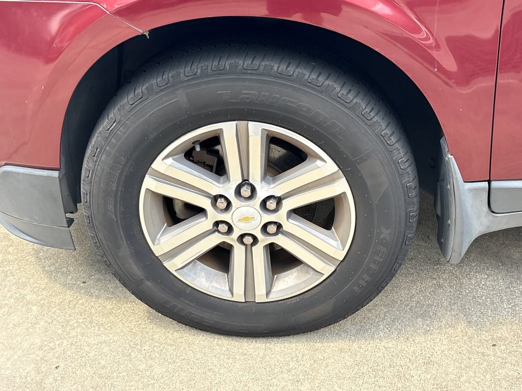 Used 2015 Chevrolet Traverse LT FWD image 11