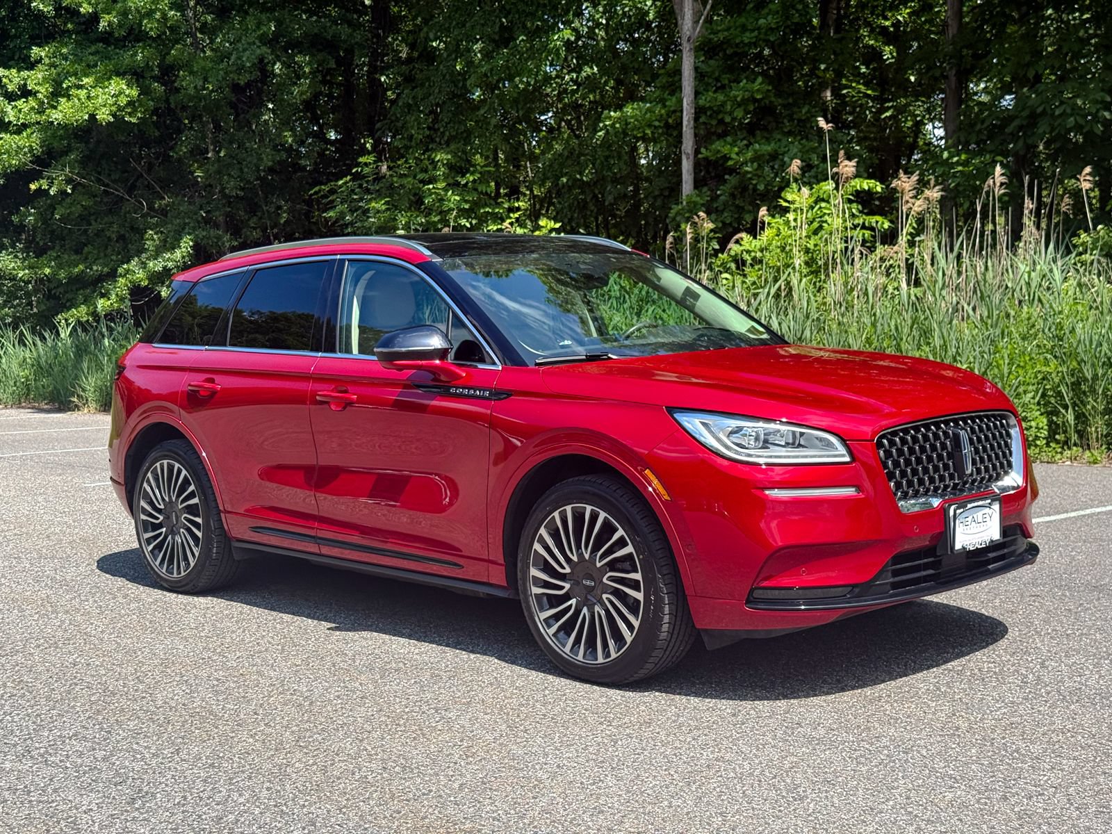 Used 2022 Lincoln Corsair Grand Touring w/ Elements Technology Bundle AWD/4WD image 1