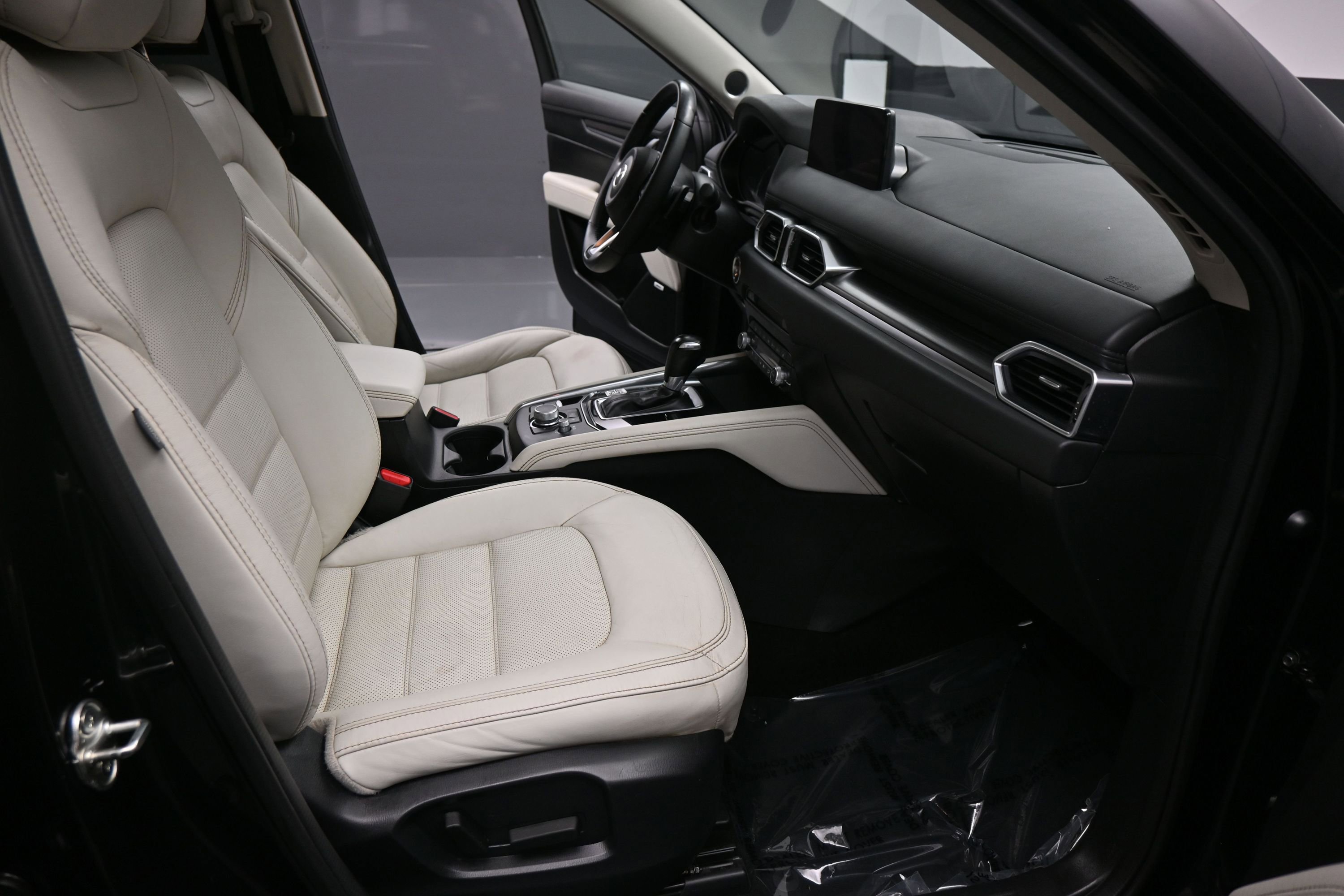 Used 2023 MAZDA CX-5 AWD 2.5 S w/ Premium Plus Pkg image 17