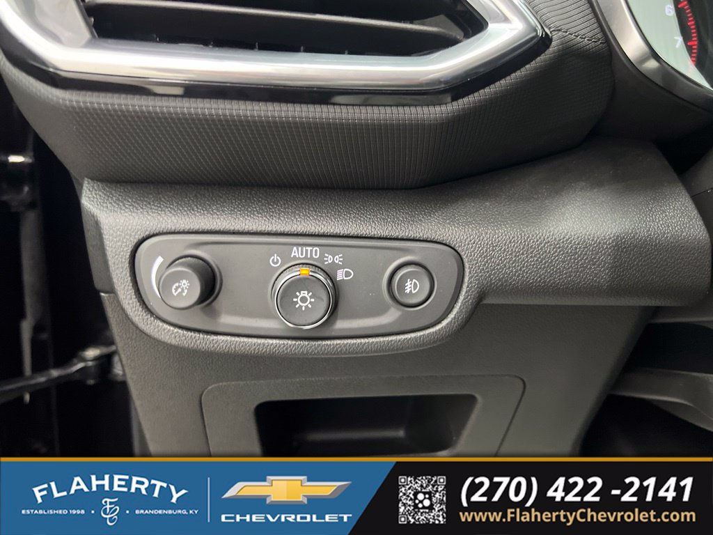 Used 2023 Chevrolet TrailBlazer LT w/ Convenience Package AWD/4WD image 21