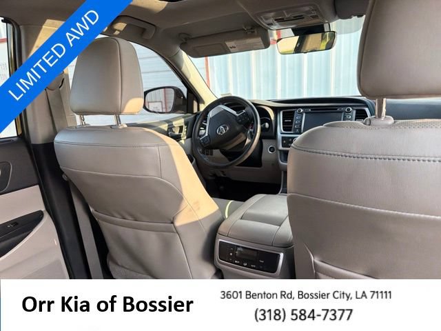 Used 2019 Toyota Highlander Limited w/ Protection Package #3 AWD/4WD image 18