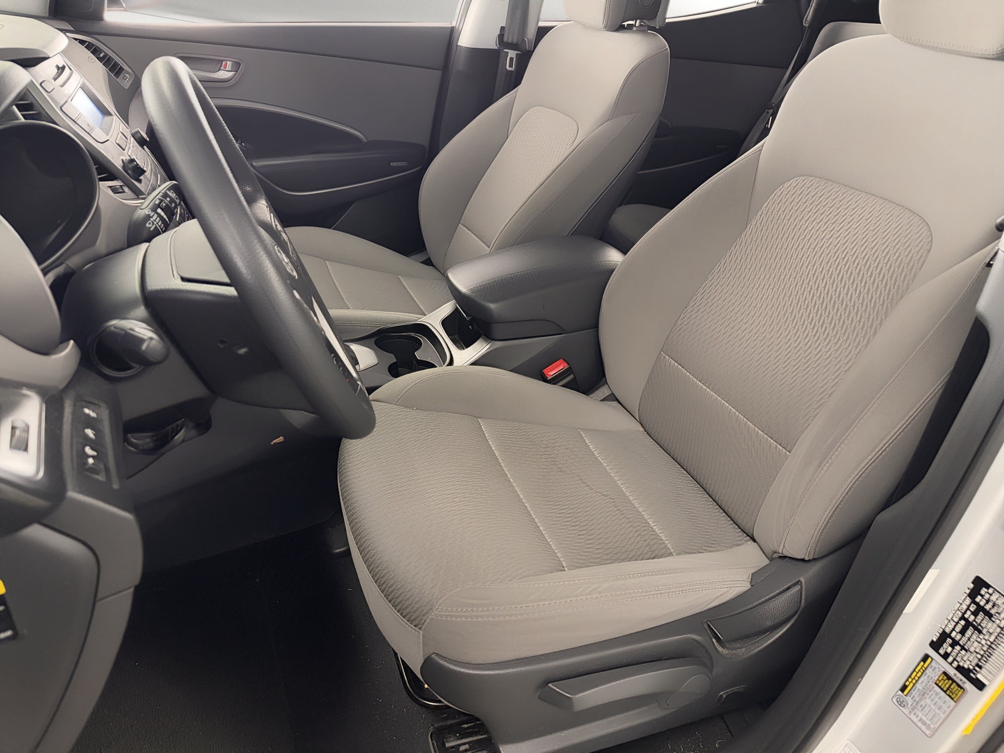 Used 2016 Hyundai Santa Fe Sport FWD image 5