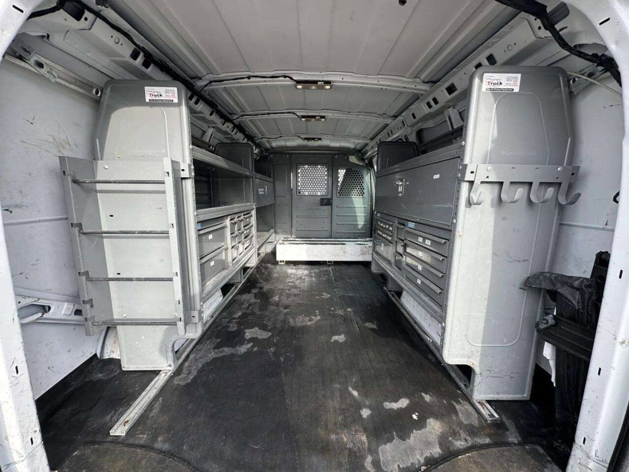 Used 2016 Chevrolet Express 2500 2500 3dr Cargo Van image 26