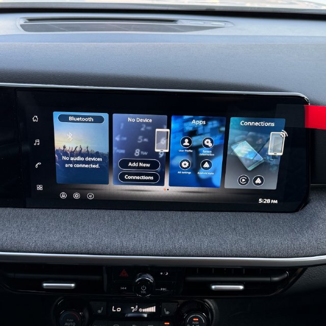 New 2026 Nissan Kicks SV w/ Cold Weather Package FWD image 19
