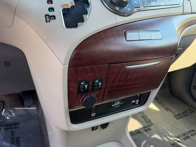 Used 2014 Toyota Sienna Limited w/ Limited Premium Package image 22