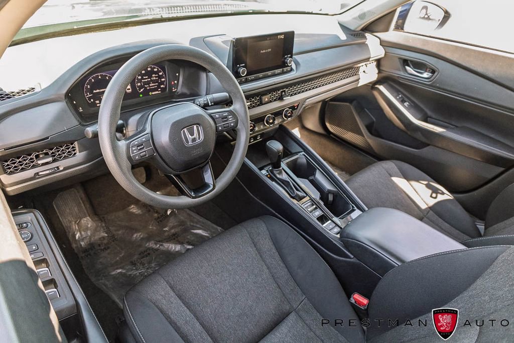 Used 2024 Honda Accord EX image 18