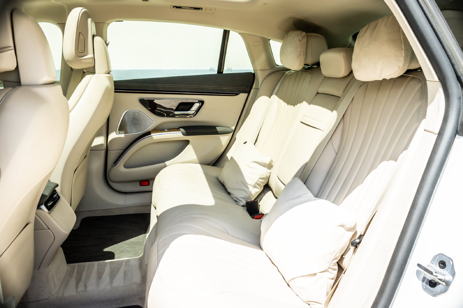 Used 2022 Mercedes-Benz EQS 450+ Sedan image 13