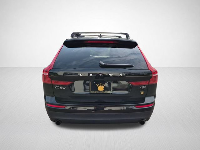Used 2021 Volvo XC60 T5 Momentum w/ Premium Package AWD/4WD image 9