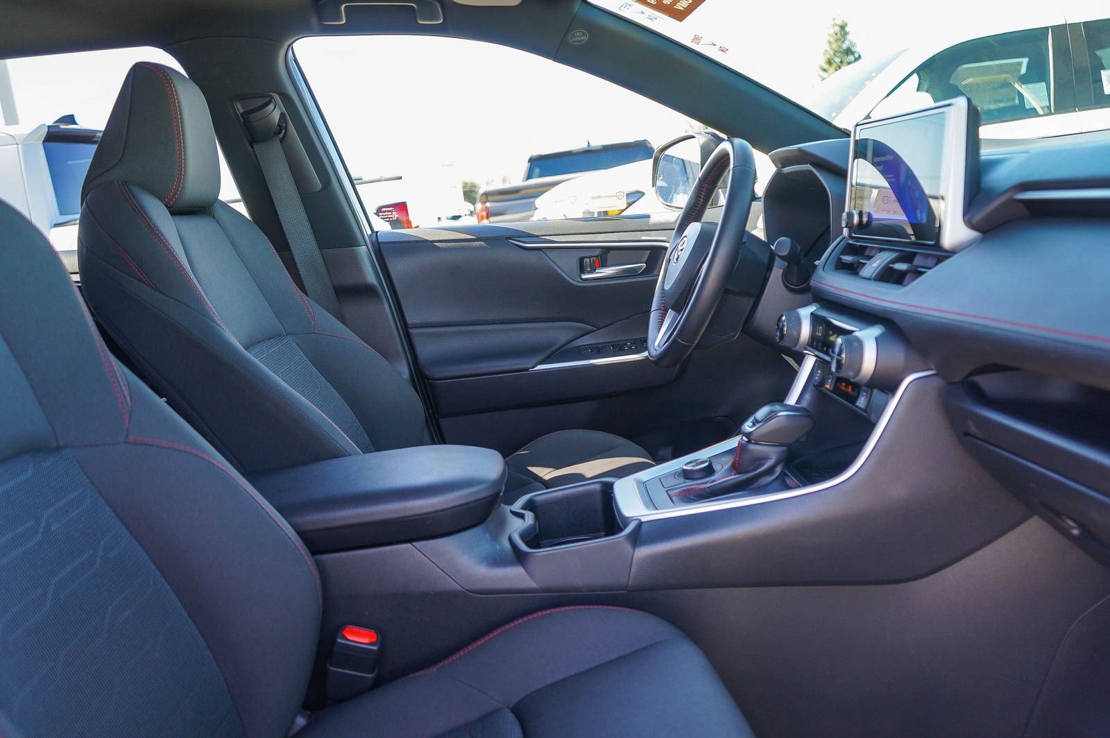 Certified 2025 Toyota RAV4 SE w/ Weather & Moonroof Package image 18