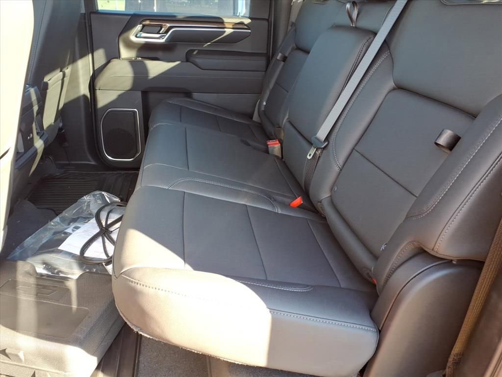 New 2026 Chevrolet Silverado 2500 LT w/ Trail Boss Package image 9