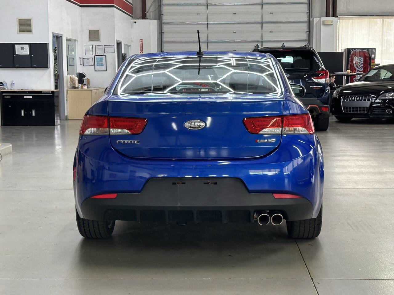 Used 2012 Kia Forte Koup SX w/ Leather Pkg image 3