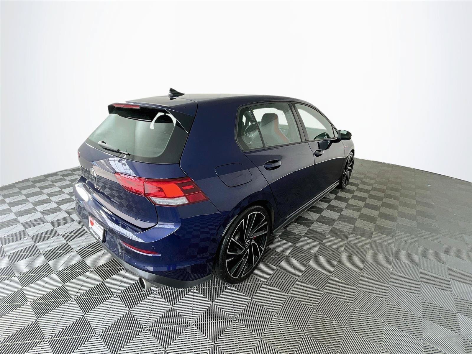 Used 2024 Volkswagen GTI Autobahn FWD image 32