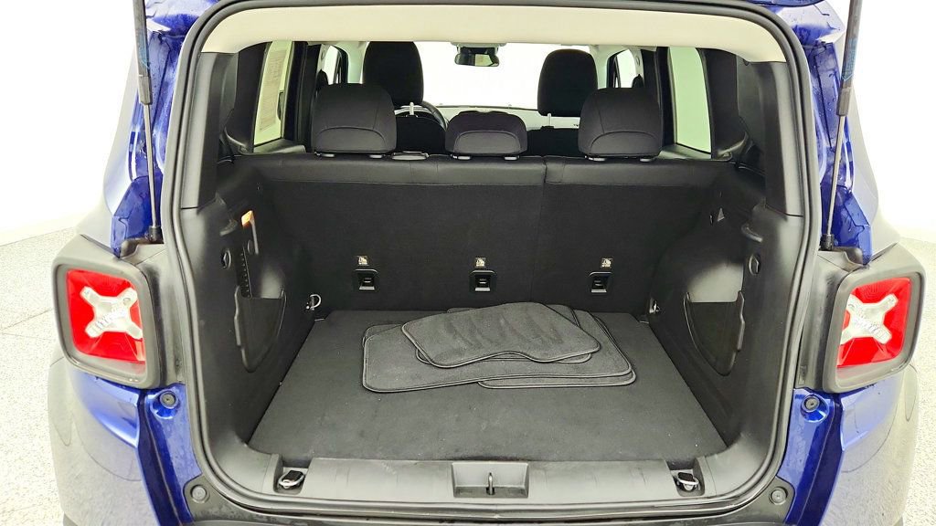 Used 2020 Jeep Renegade Latitude image 20